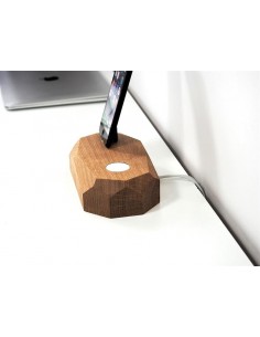 Stacja dokująca iPhone i Apple Watch Oakywood dębowa 2